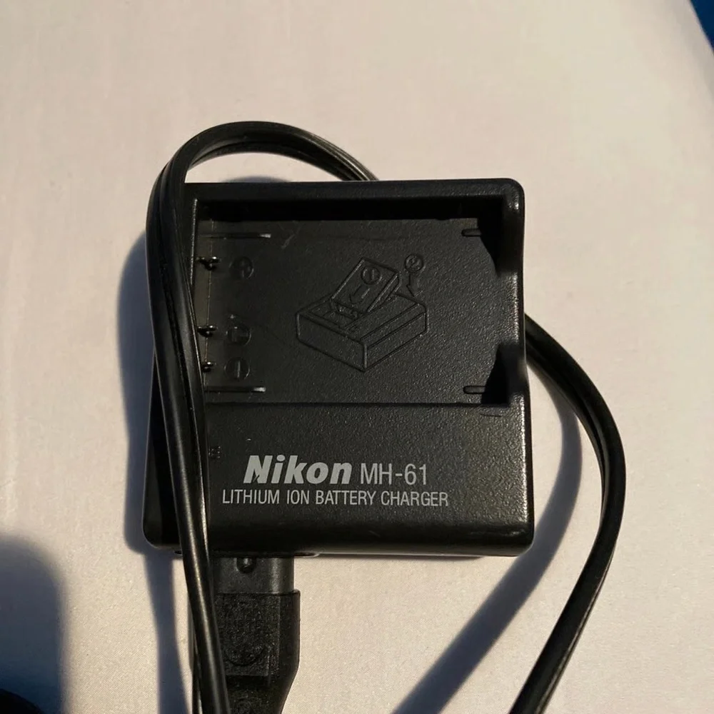 Nikon COOLPIX PE80 10.1 MP camera